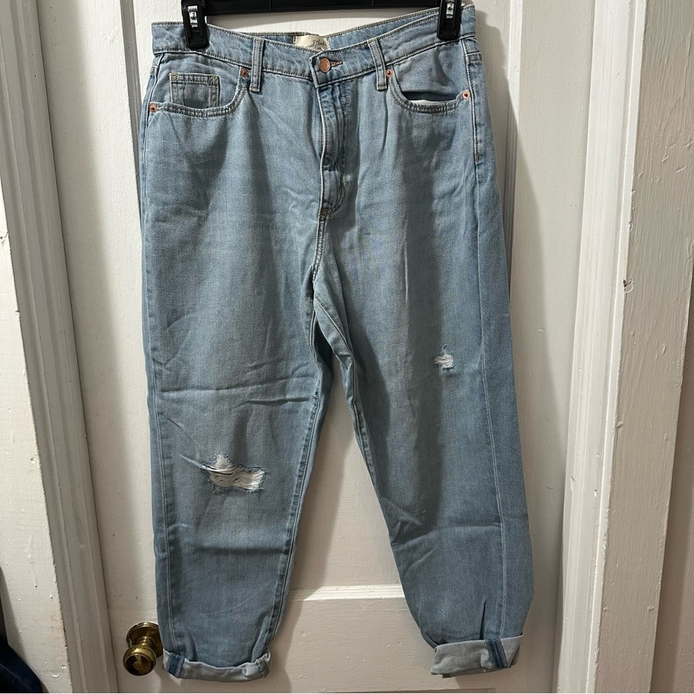 Universal Thread Boyfriend Jeans
